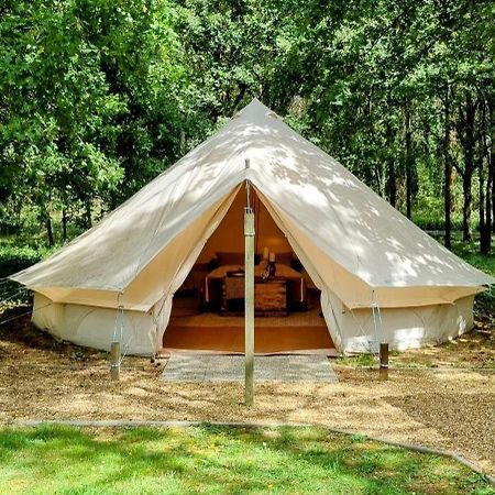 Luxury Bell Tent At Camping La Fortinerie Mouliherne Buitenkant foto