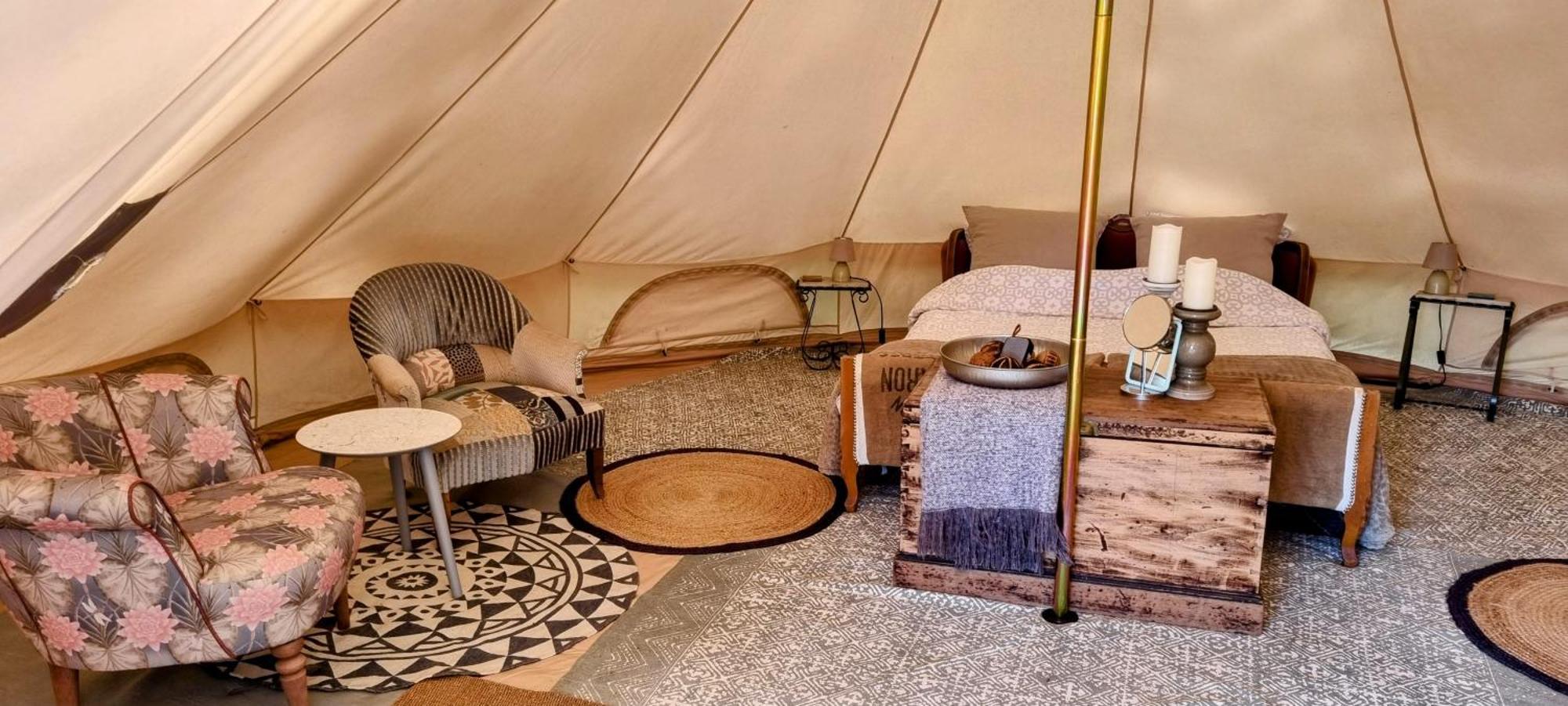 Luxury Bell Tent At Camping La Fortinerie Mouliherne Buitenkant foto